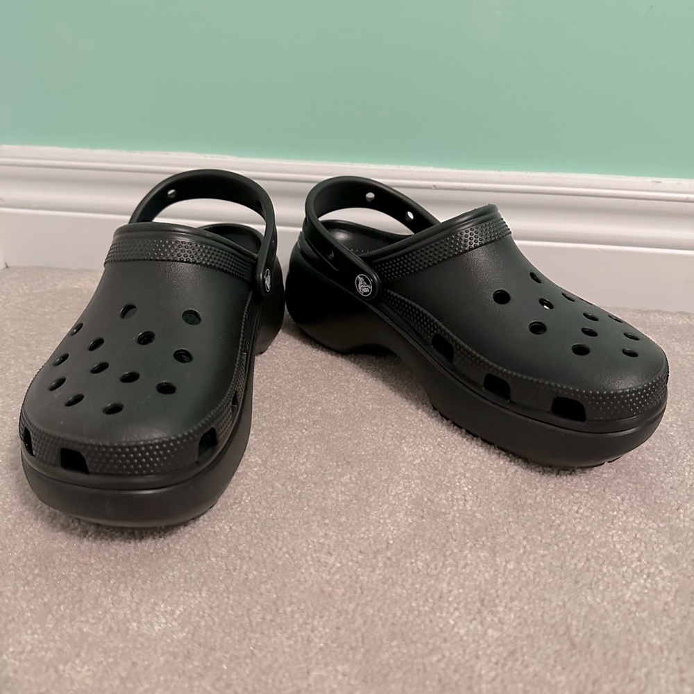 Black Platform Crocs